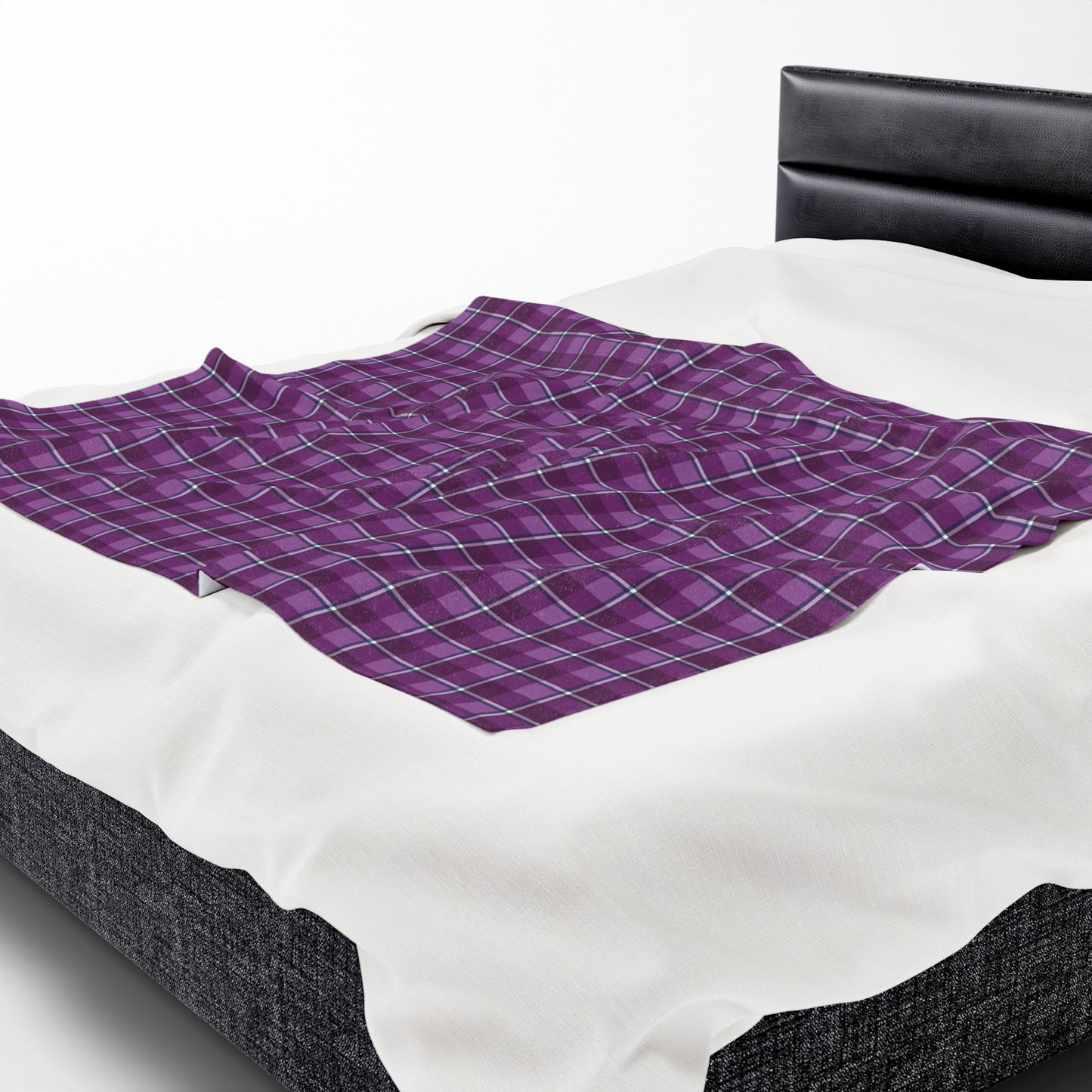 Cozy Plaid Velveteen Blanket | Soft Throw for Home Decor, Perfect Gift for Comfort Lovers, Ideal for Weddings & Holidays - Celtic Scents