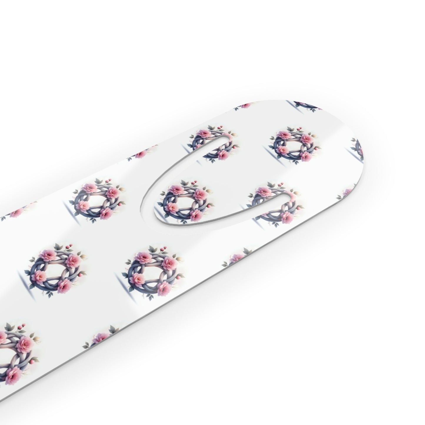 Celtic Knot Floral Stainless Steel Bookmark - Elegant Gift for Book Lovers, Reading Accessories, Personalized Bookmark, Literary Gift, Bookish Decor - Celtic Scents