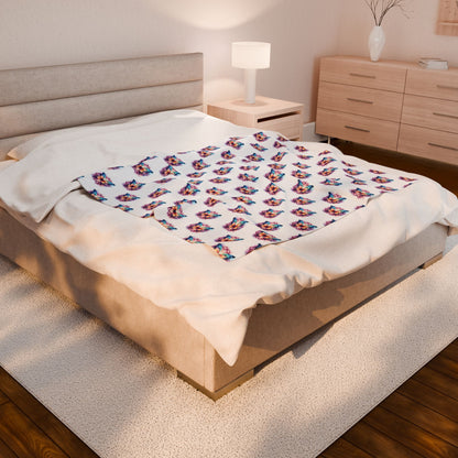 Cozy Butterfly Patterned Velveteen Plush Blanket, Soft Throw for Home Decor, Perfect Gift for Butterfly Lovers, Warm Snuggle Blanket - Celtic Scents