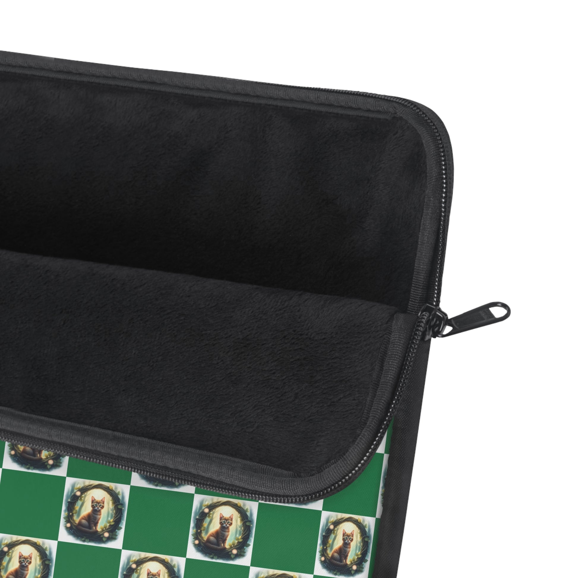 Chic Vintage Cat Laptop Sleeve, Green Checkered Tech Case, Stylish Computer Bag, Unique Gift for Students, Protect your Laptop - Celtic Scents