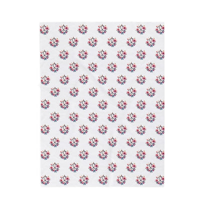Celtic Knot Floral Velveteen Plush Blanket | Cozy Floral Throw, Soft Home Decor, Perfect for Gifts, Cozy Nights, Warm Decor - Celtic Scents