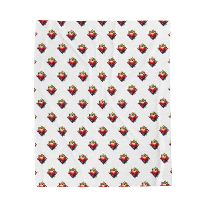 Strawberry Design Velveteen Plush Blanket | Cozy Gift for Home, Soft Blanket for Winter, Holiday Decor, Bedroom Accessory, Comfortable Throw - Celtic Scents