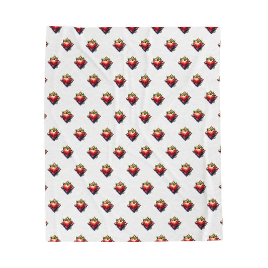 Strawberry Design Velveteen Plush Blanket | Cozy Gift for Home, Soft Blanket for Winter, Holiday Decor, Bedroom Accessory, Comfortable Throw - Celtic Scents