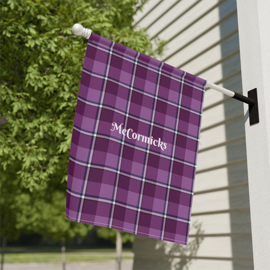 Plaid Garden Banner, Personalized Outdoor Decor, Home and Patio Decoration, Rustic Style Garden - Celtic Scents