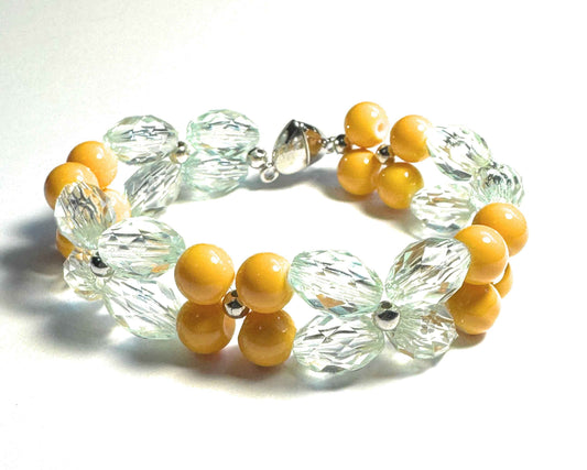Yellow and Clear Beaded Bracelet with Heart Magnetic Clasp